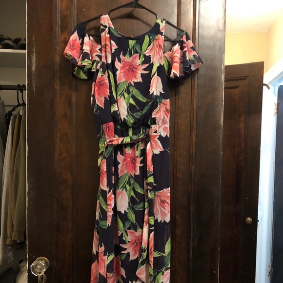 Eliza J floral cold shoulder gown - Picture 2 of 2